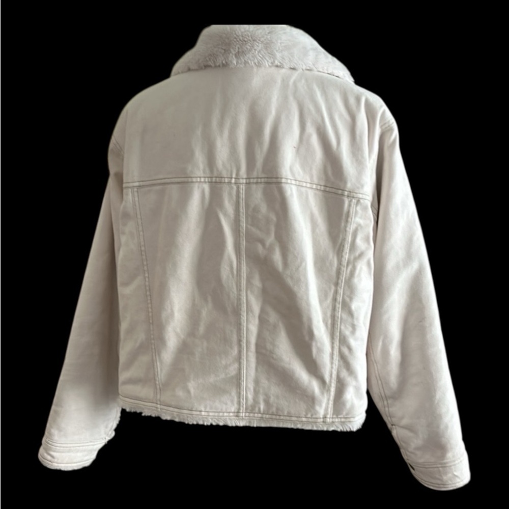 Universal Thread,Fur-Lined Trucker Jacket - image 8